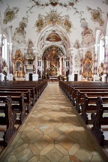 Hochzeitsfotografie in Nesselwang 5 kath. Pfarrkirche St. Andreas,