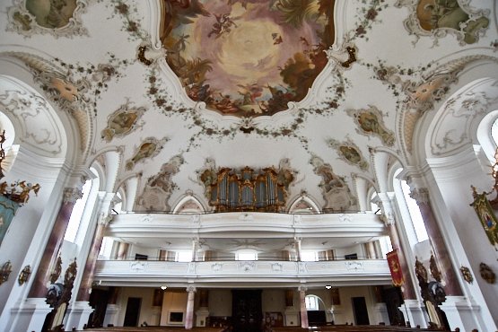 Hochzeitsfotografie in Nesselwang 6 kath. Pfarrkirche St. Andreas,