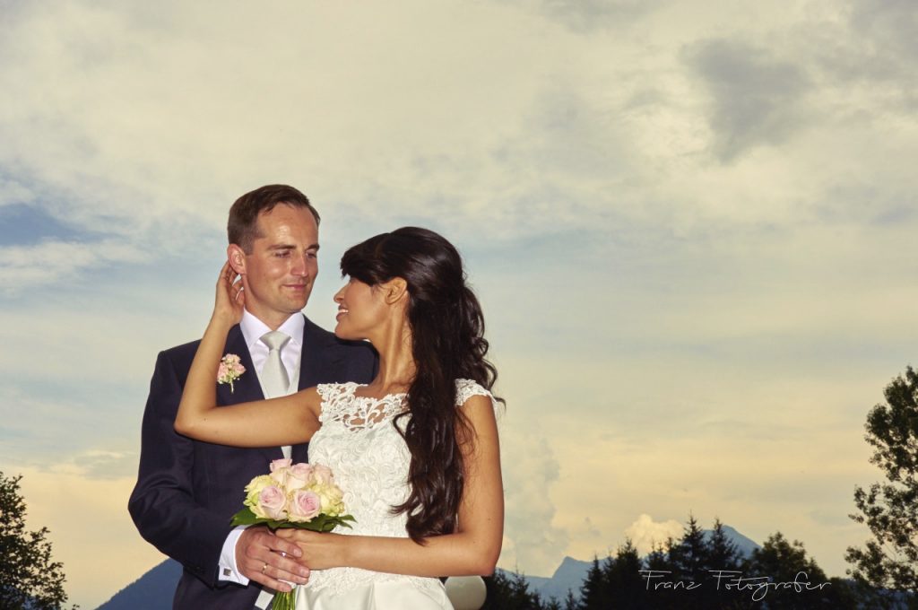Trauung in Reutte, Tirol. Hochzeitsfoto in Tirol